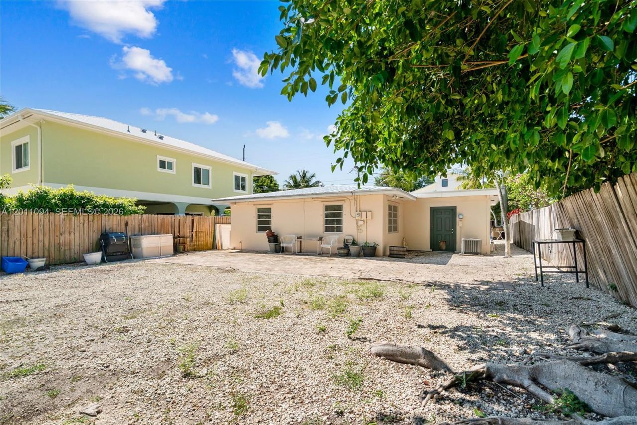 56 SE Marlin Ave , Key Largo, FL 33037 Photo
