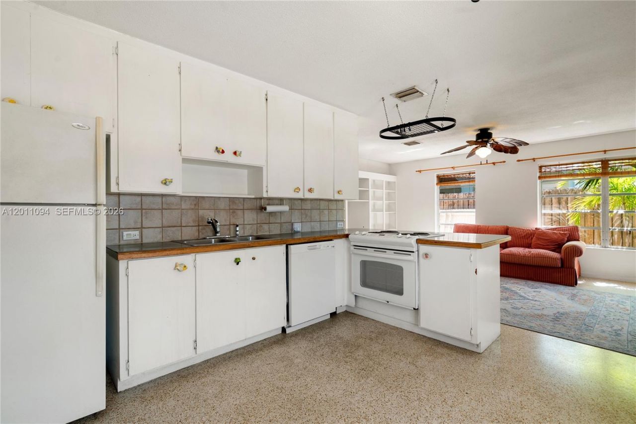56 SE Marlin Ave , Key Largo, FL 33037 Photo
