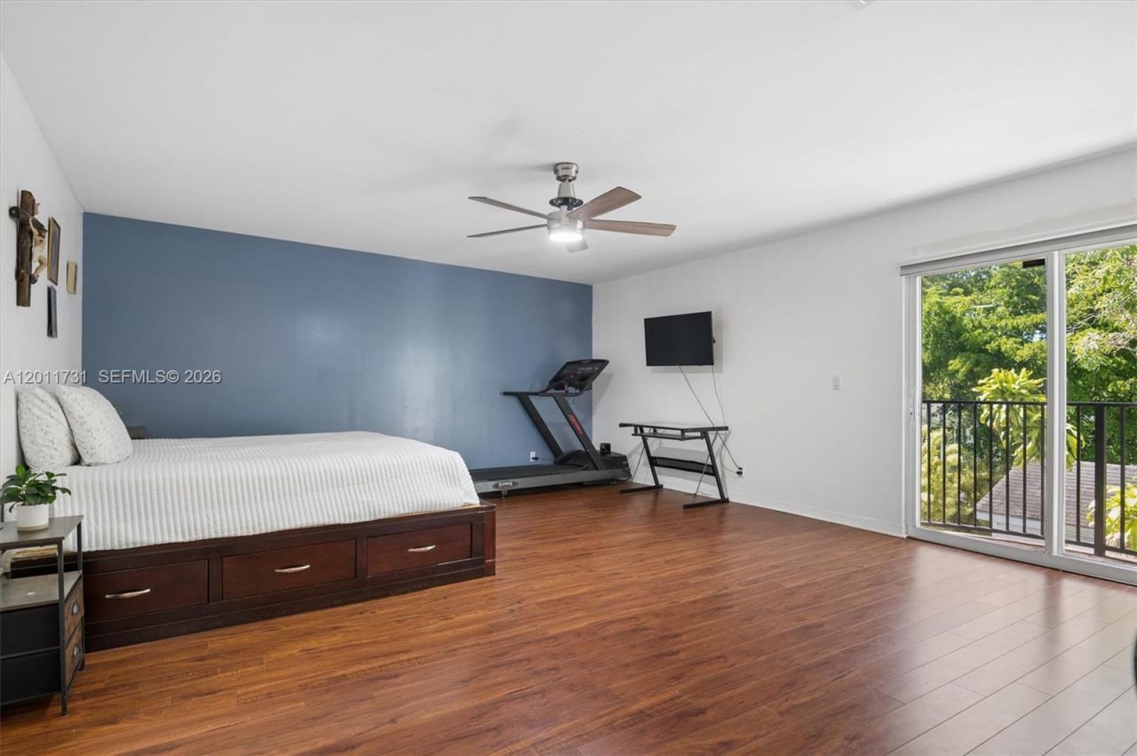 2949 SW 18th Ter , Fort Lauderdale, FL 33315 Photo