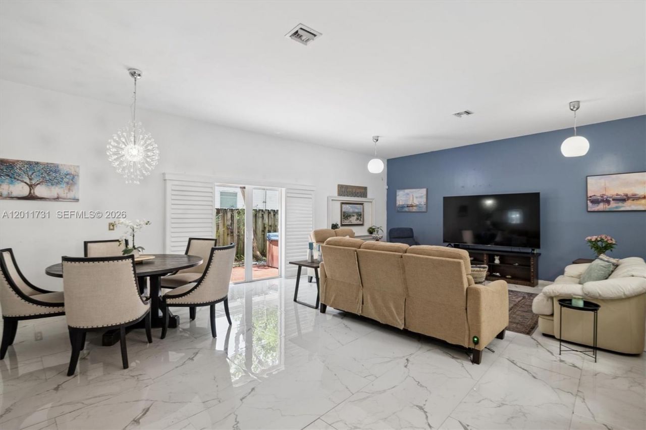 2949 SW 18th Ter , Fort Lauderdale, FL 33315 Photo