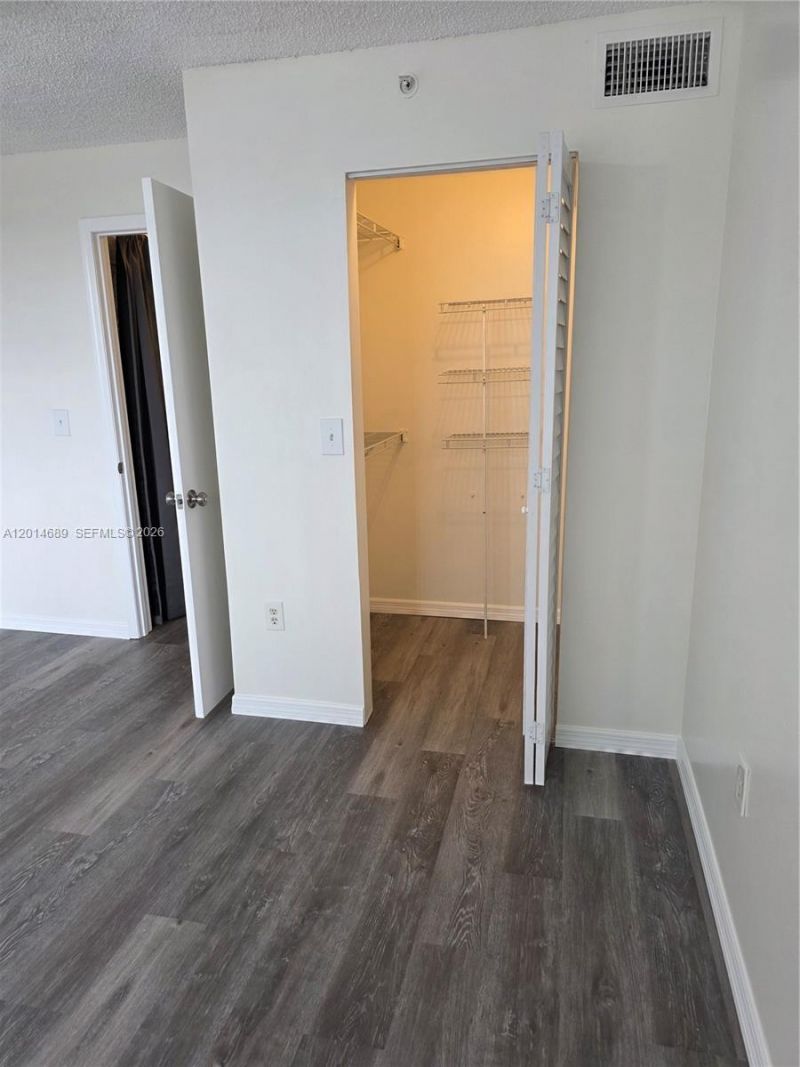 12118 Saint Andrews Pl , Unit 205, Miramar, FL 33025 Photo