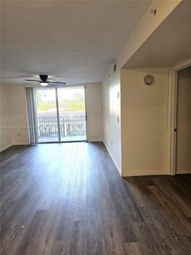 12118 Saint Andrews Pl , Unit 205, Miramar, FL 33025 Photo