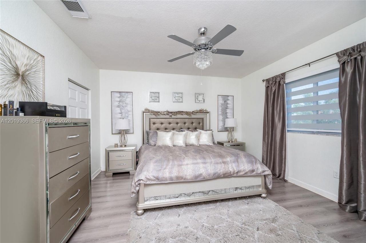 3179 NE 4th St , Homestead, FL 33033 Photo