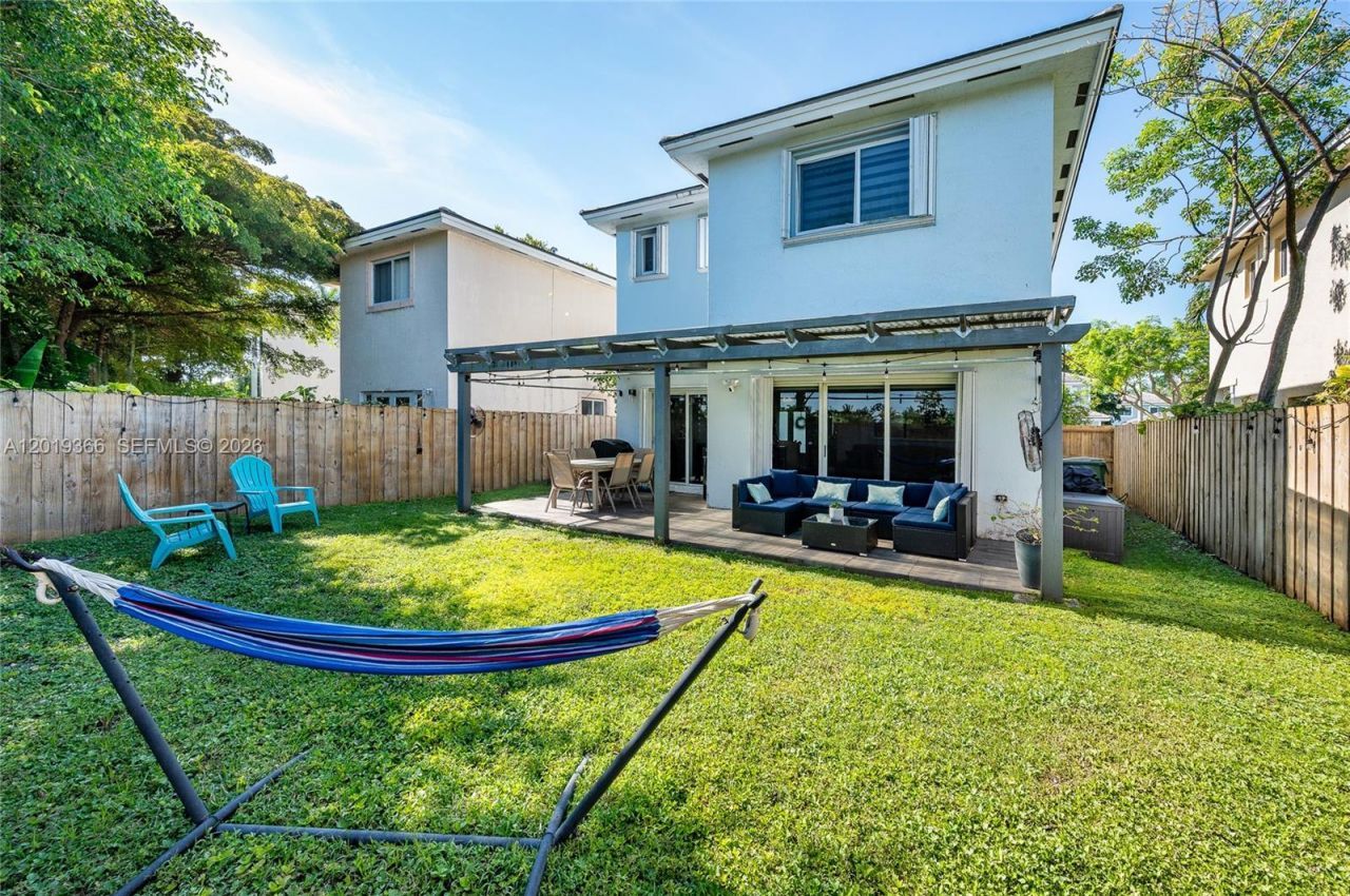 3179 NE 4th St , Homestead, FL 33033 Photo
