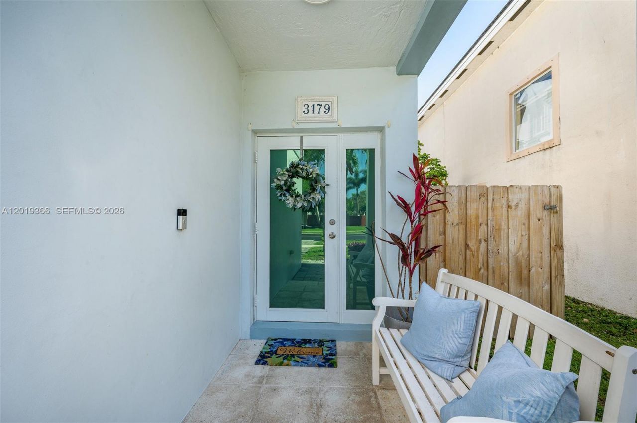 3179 NE 4th St , Homestead, FL 33033 Photo