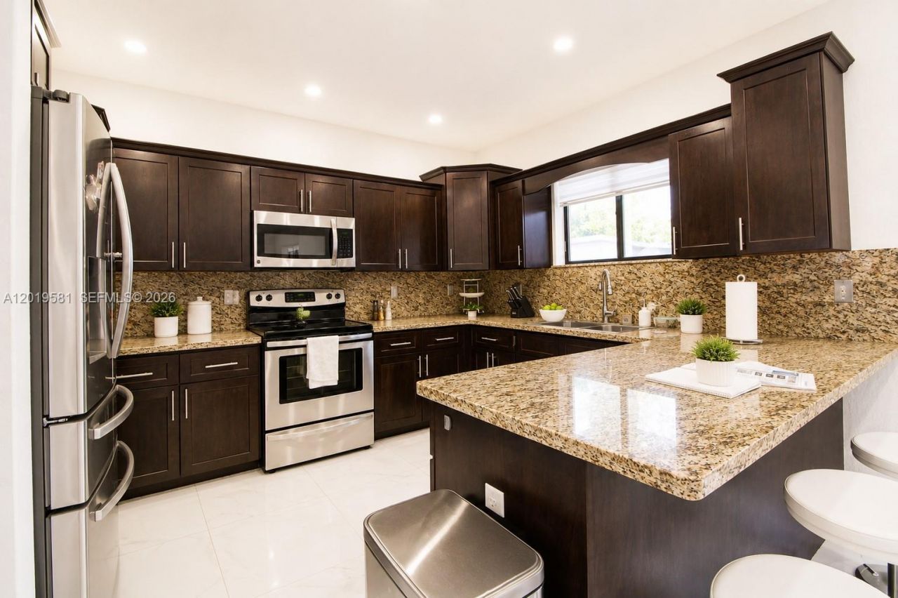 4450 SW 164th Ave, Miami, FL 33185 Photo