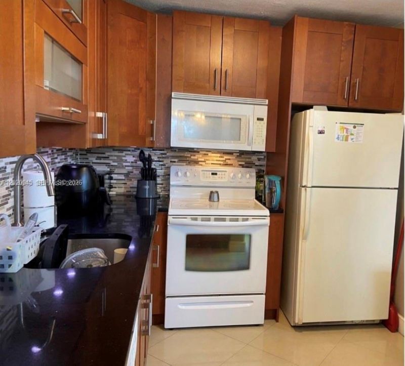 9480 Tangerine Pl , Unit 404, Davie, FL 33324 Photo