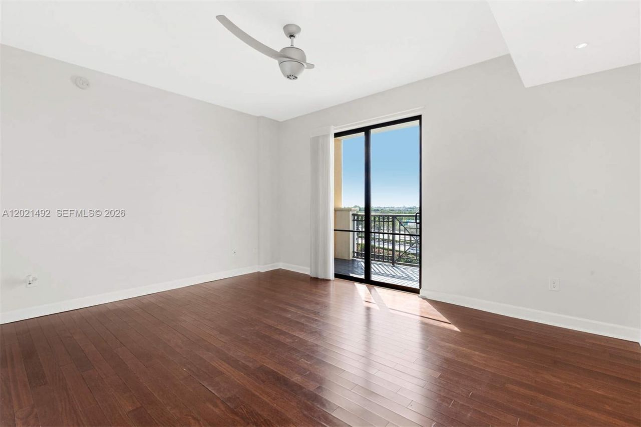 8390 SW 72nd Ave , Unit 412, Miami, FL 33143 Photo