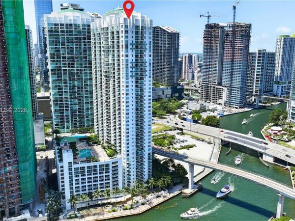 31 SE 5th St , Unit 203, Miami, FL 33131