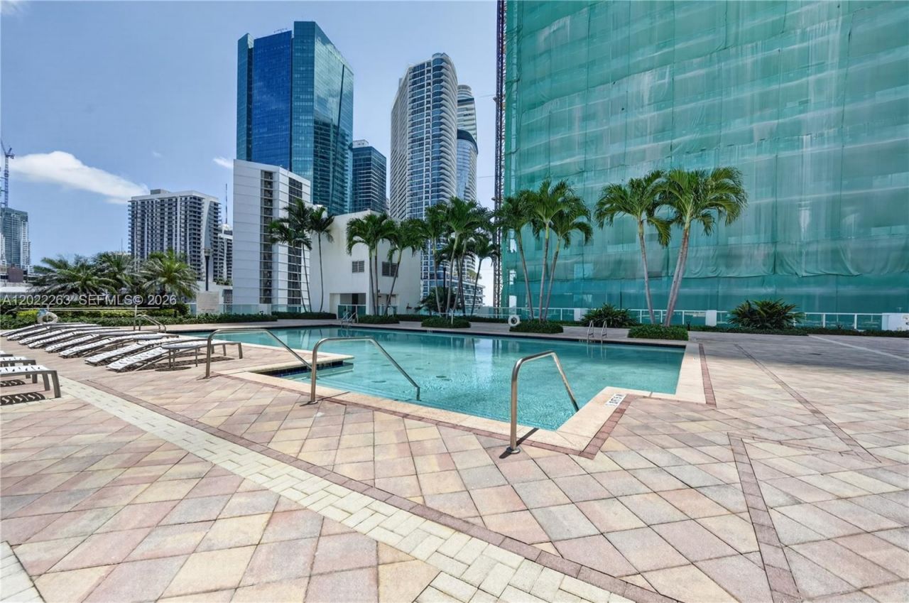 31 SE 5th St , Unit 203, Miami, FL 33131 Photo