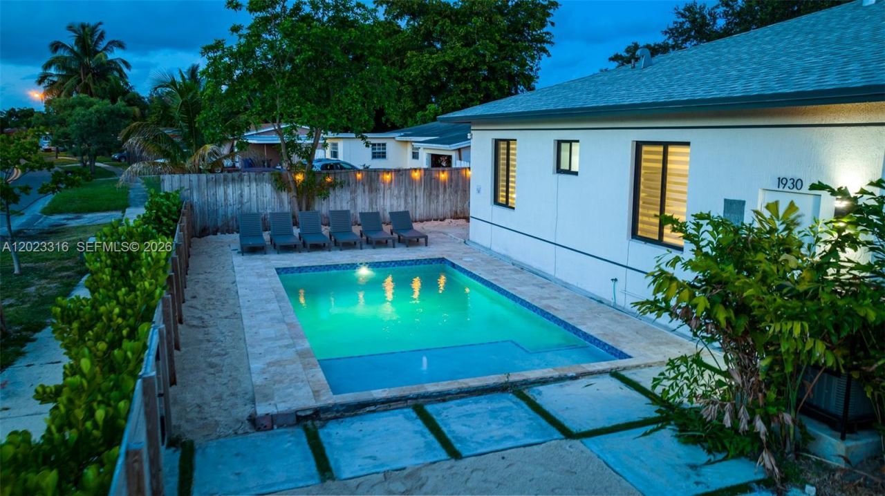 1930 SW 36th Ave, Fort Lauderdale, FL 33312 Photo