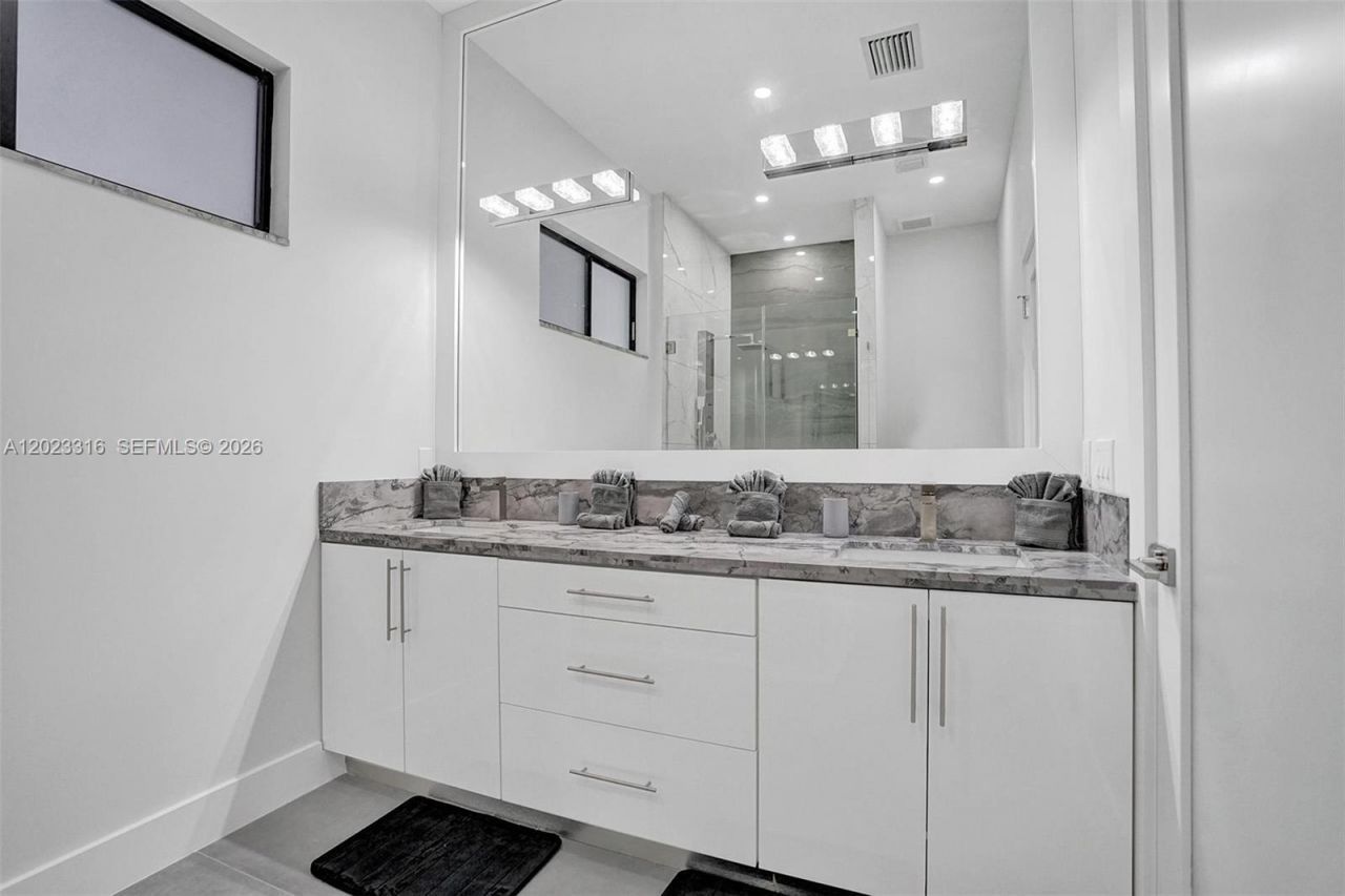 1930 SW 36th Ave, Fort Lauderdale, FL 33312 Photo