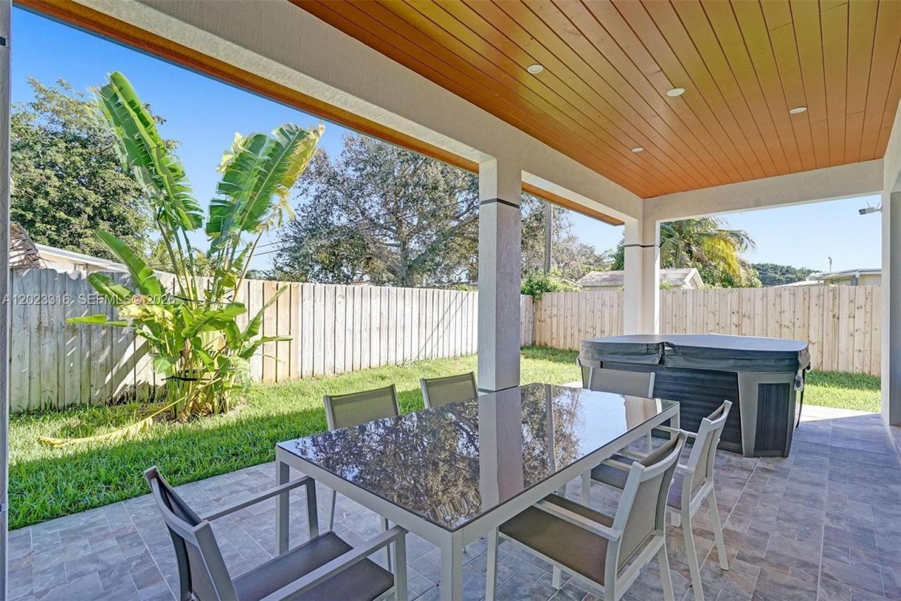1930 SW 36th Ave, Fort Lauderdale, FL 33312 Photo