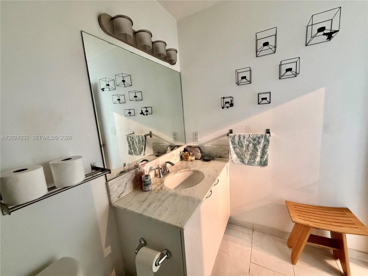 133 NE 2nd Ave , Unit 1909, Miami, FL 33132 Photo