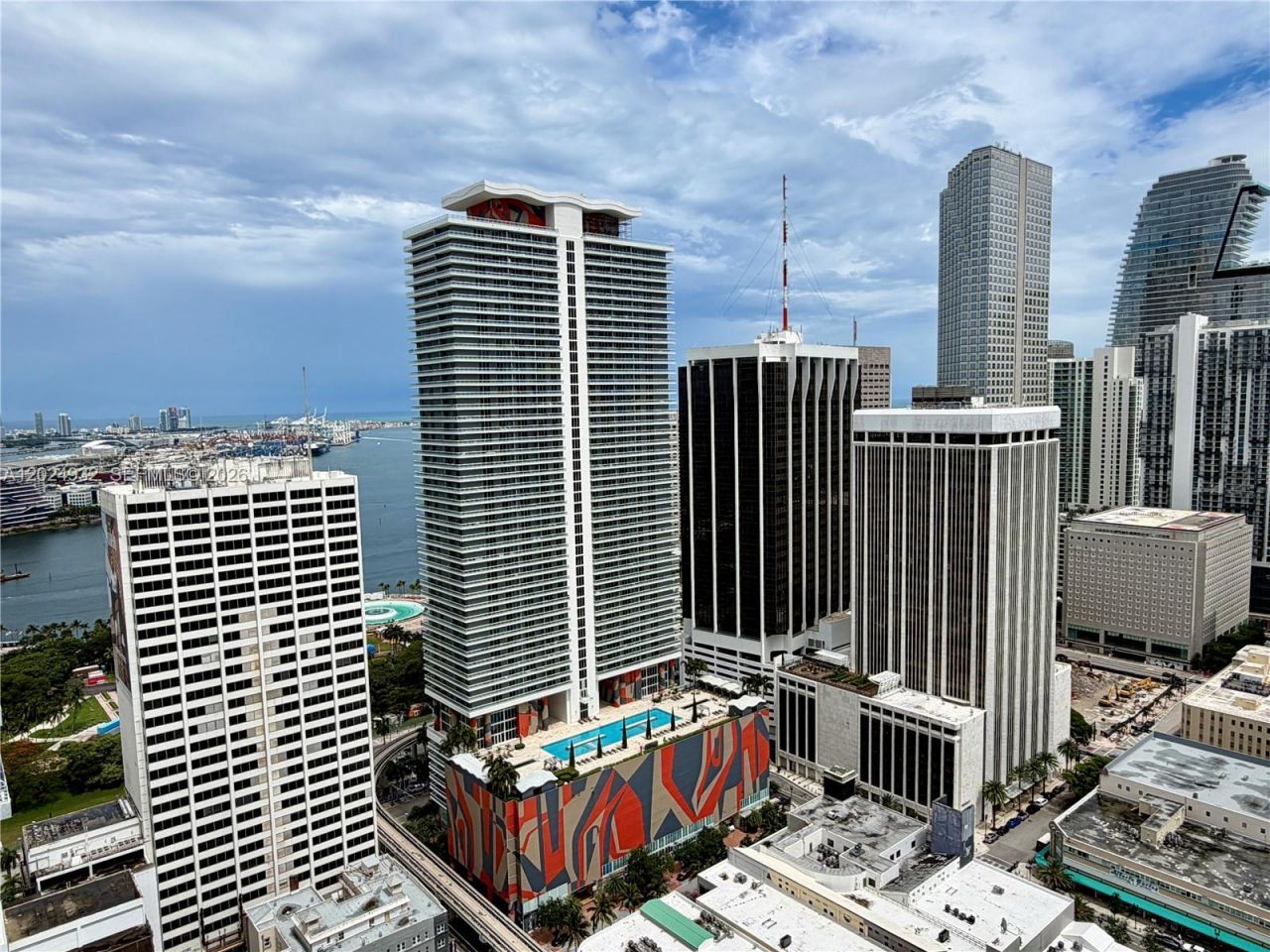 133 NE 2nd Ave , Unit 1909, Miami, FL 33132 Photo