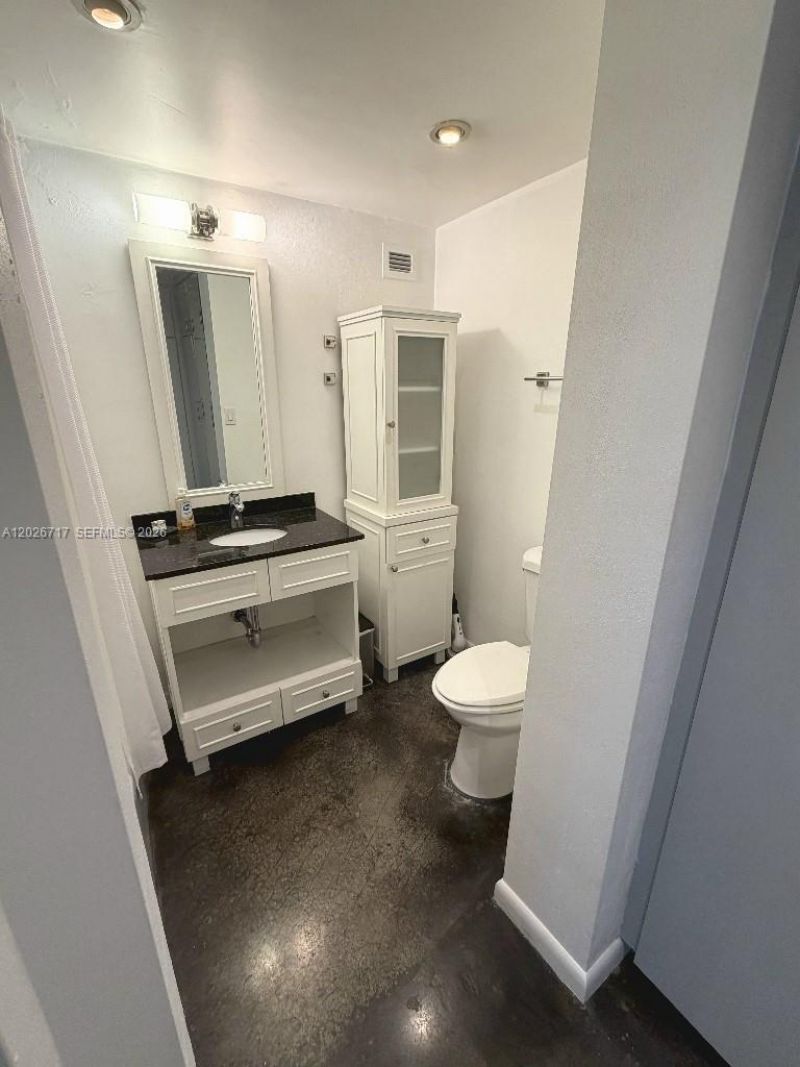 800 West Ave, Unit 342, Miami Beach, FL 33139 Photo