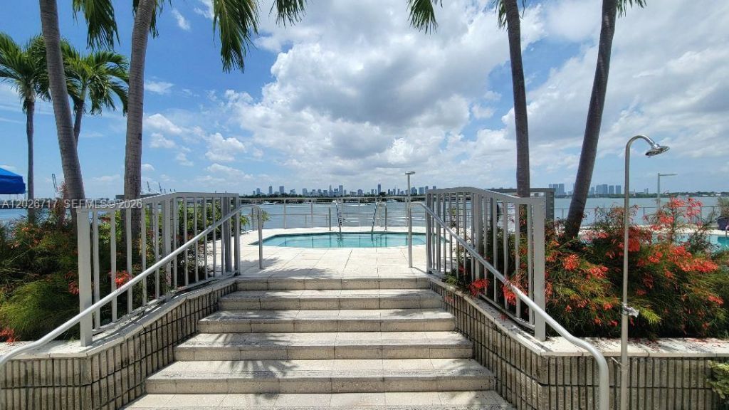 800 West Ave, Unit 342, Miami Beach, FL 33139 Photo