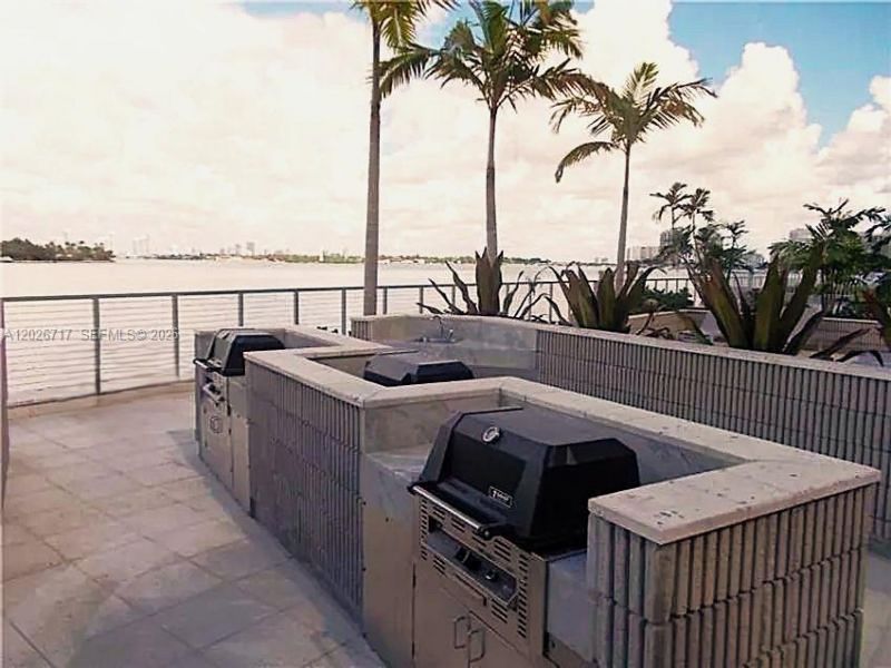 800 West Ave, Unit 342, Miami Beach, FL 33139 Photo