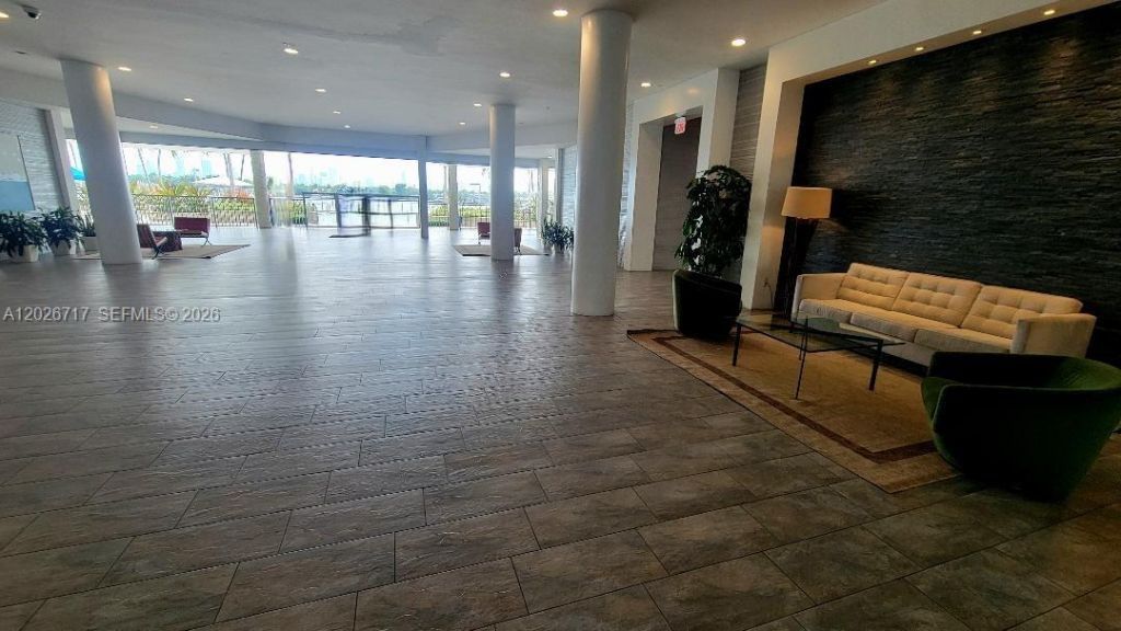 800 West Ave, Unit 342, Miami Beach, FL 33139 Photo