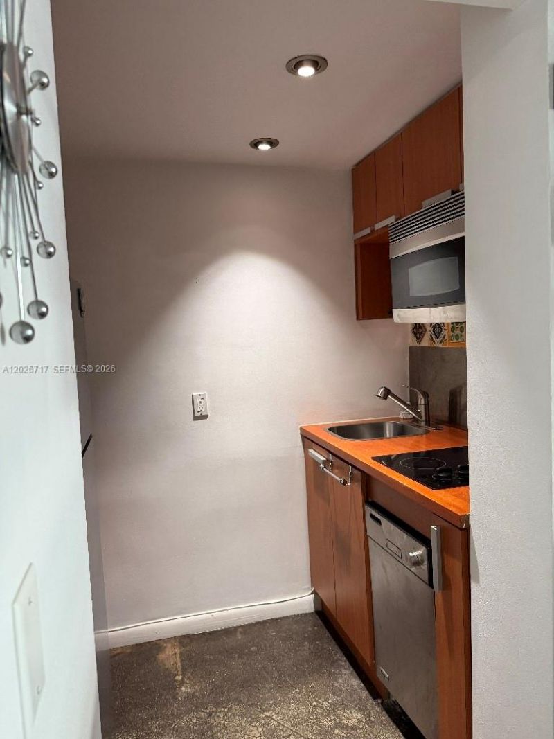 800 West Ave, Unit 342, Miami Beach, FL 33139 Photo