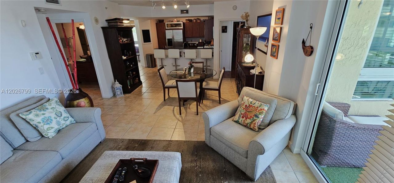 7350 SW 89th St, Unit 701S, Miami, FL 33156 Photo