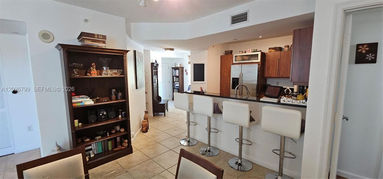 7350 SW 89th St, Unit 701S, Miami, FL 33156 Photo