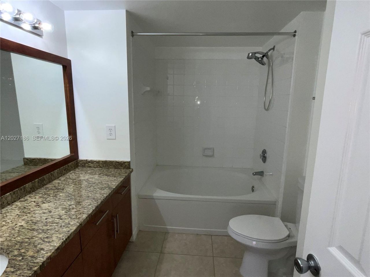 11700 SW 1st St , Unit 3207, Pembroke Pines, FL 33025 Photo