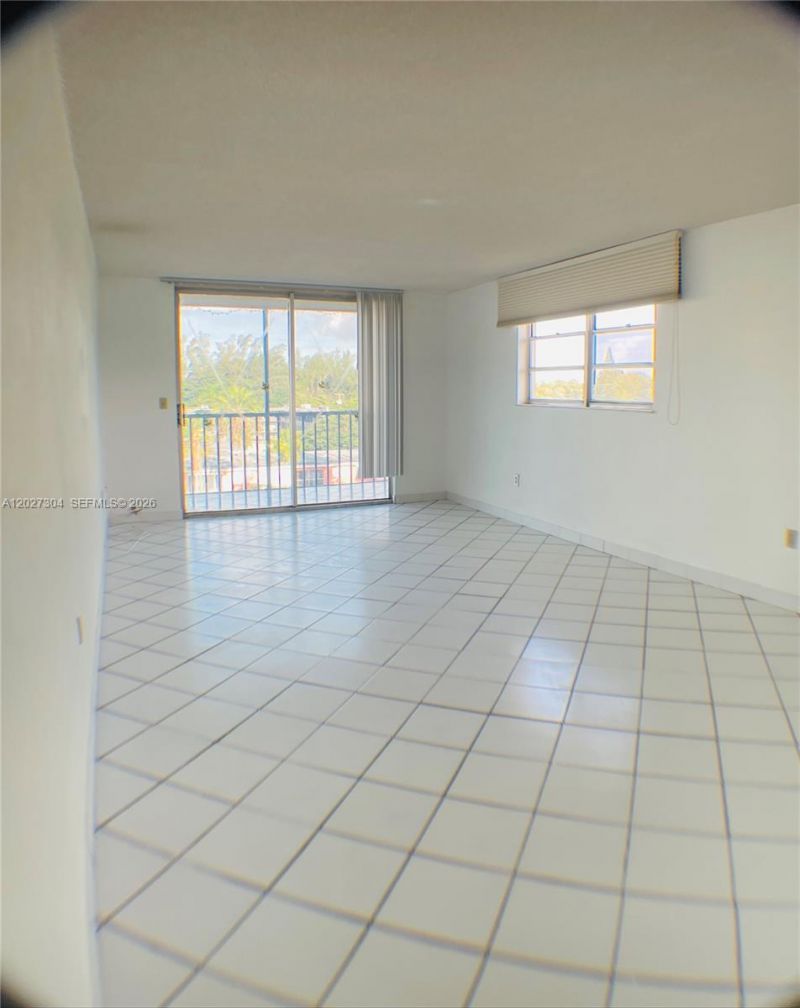 12590 NE 16th Ave , Unit 610, North Miami, FL 33161 Photo
