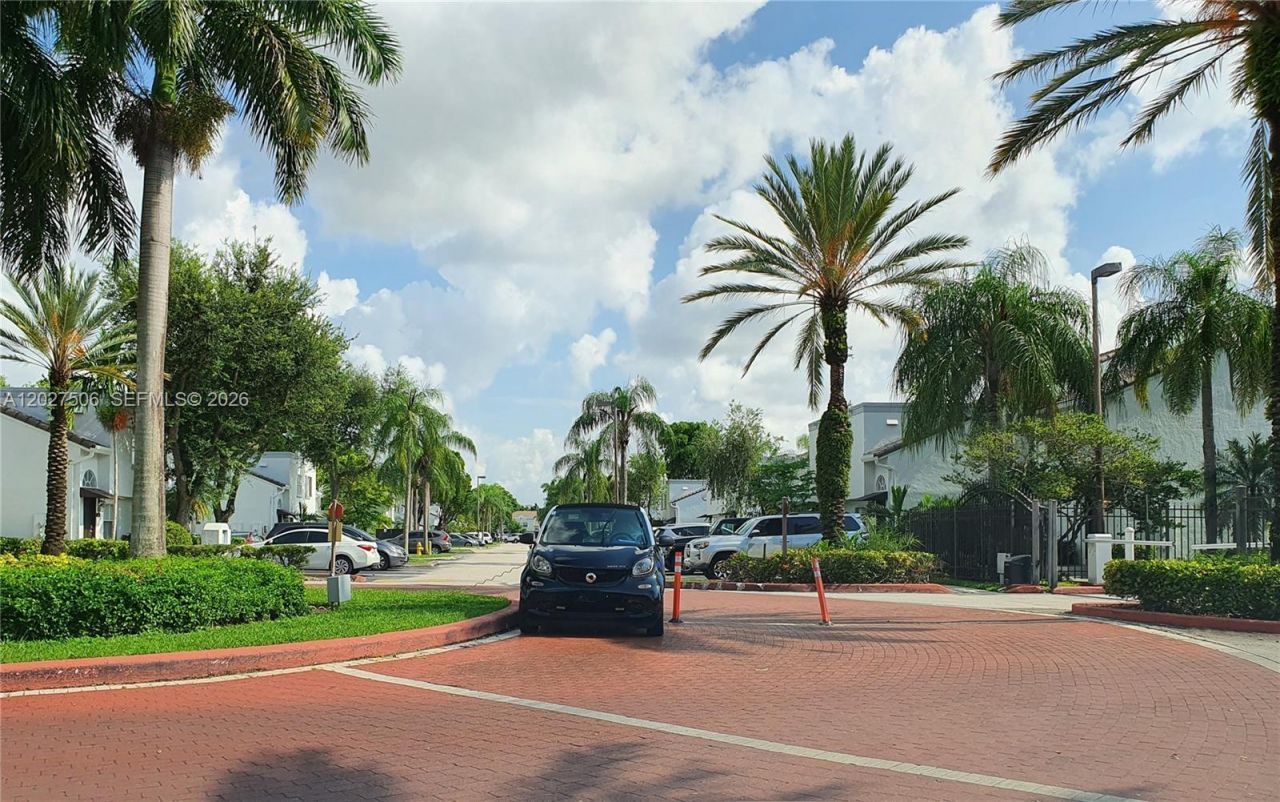 Please Call For Address, Unit 406, Doral, FL 33166 Photo