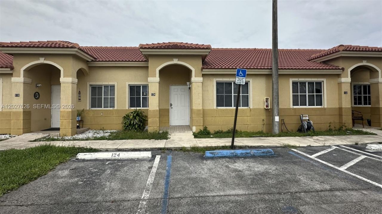 124 NE 13th Ave, Unit 21, Homestead, FL 33033 Photo