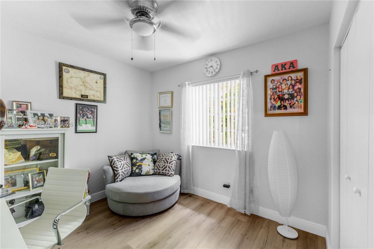2420 SW 87th Way , Miramar, FL 33025 Photo