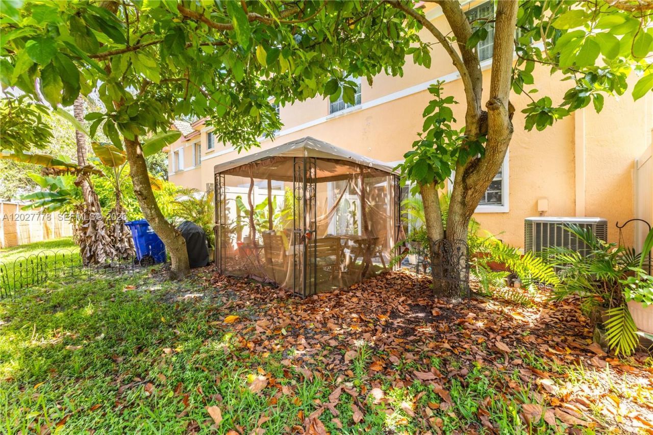 2420 SW 87th Way , Miramar, FL 33025 Photo