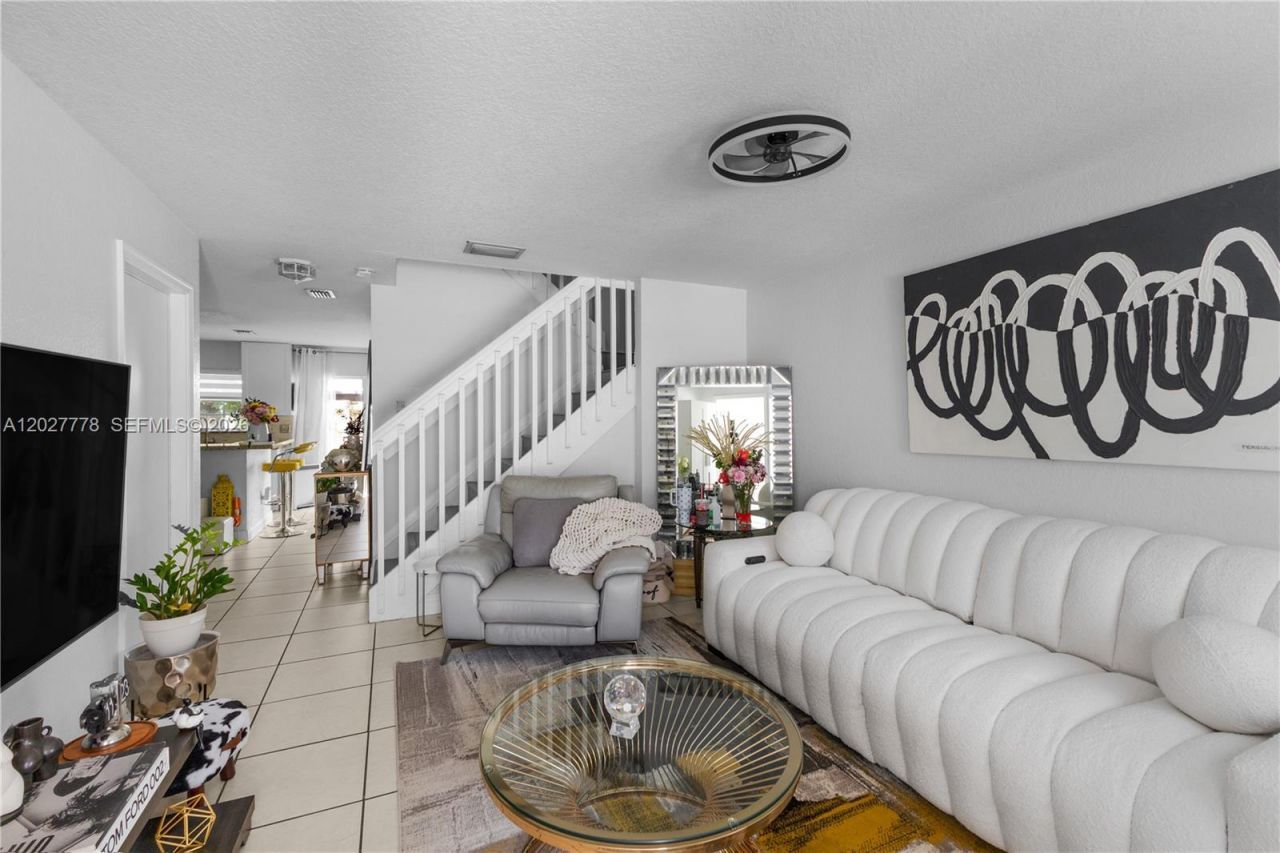 2420 SW 87th Way , Miramar, FL 33025 Photo
