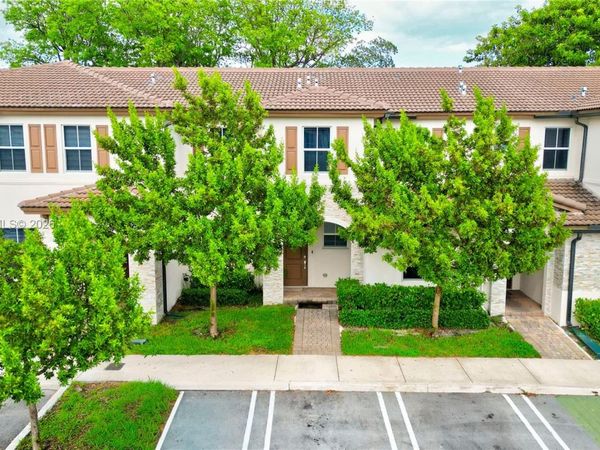 12453 NW 23rd Ct , Miami, FL 33167