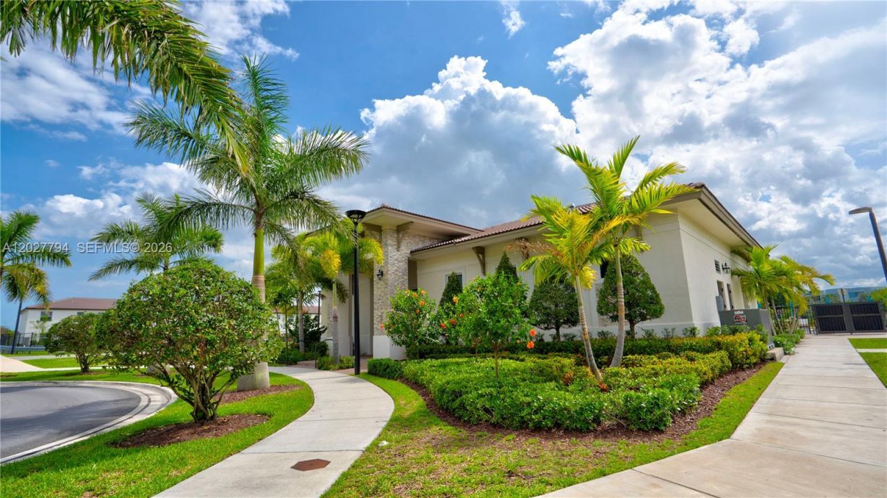 12453 NW 23rd Ct, Miami, FL 33167 Photo