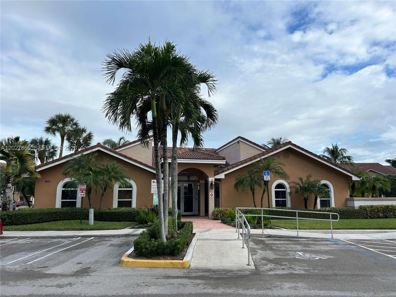 8761 Wiles Rd, Unit 206, Coral Springs, FL 33067 Photo