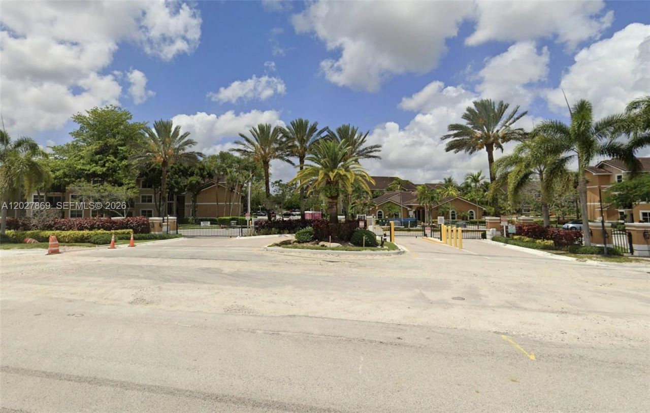 8761 Wiles Rd, Unit 206, Coral Springs, FL 33067 Photo
