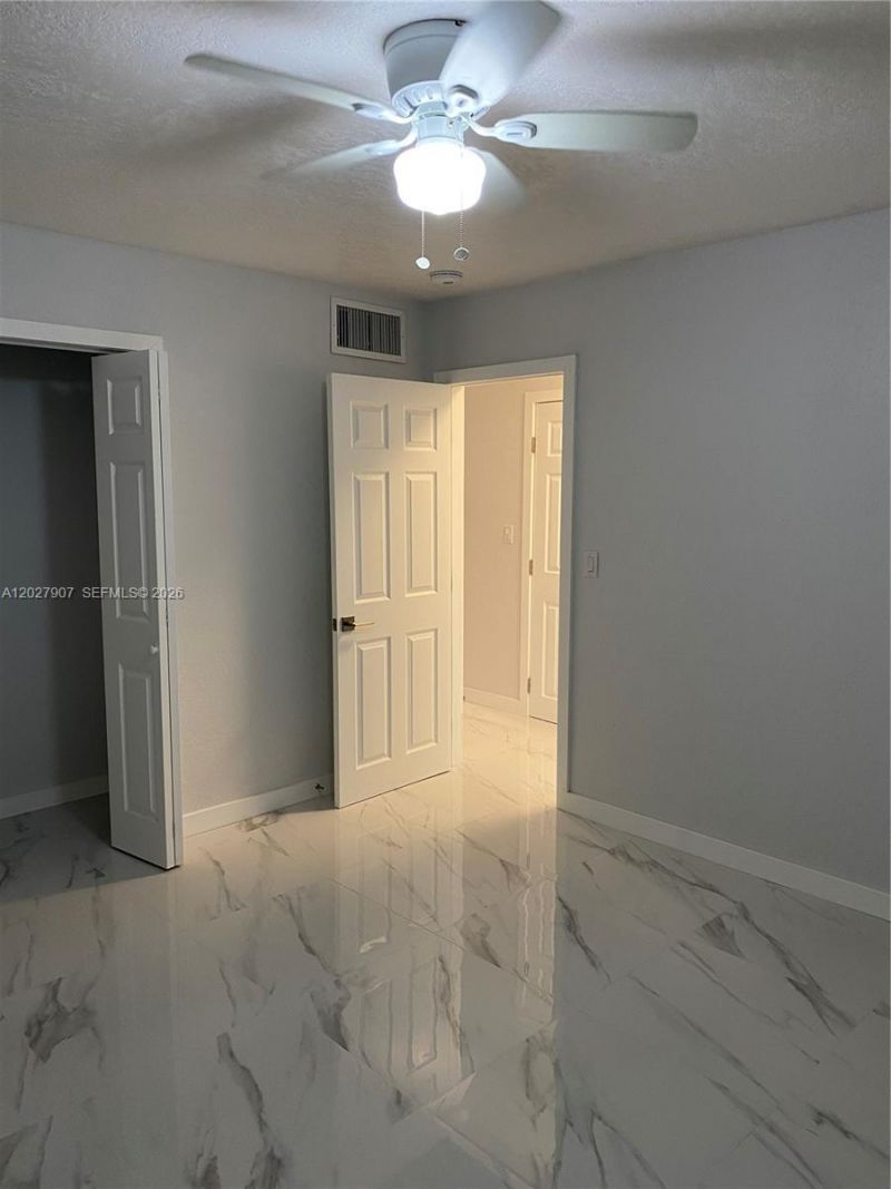 1030 9th St , Unit 204, Miami Beach, FL 33139 Photo