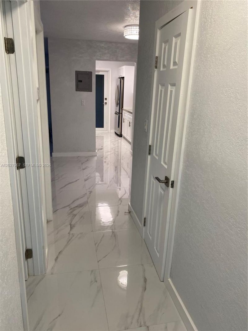 1030 9th St , Unit 204, Miami Beach, FL 33139 Photo