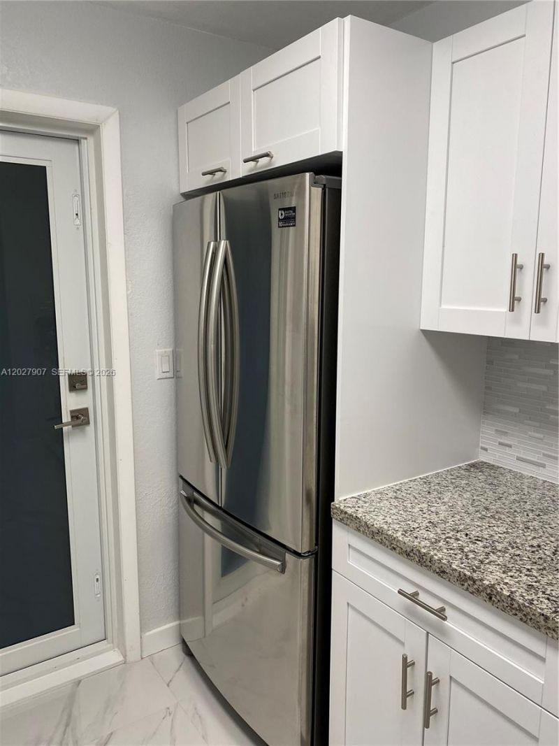1030 9th St , Unit 204, Miami Beach, FL 33139 Photo