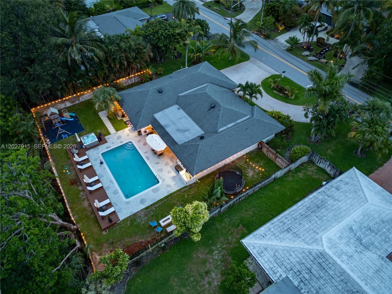 8101 W Lake Dr, Lake Clarke Shores, FL 33406 Photo