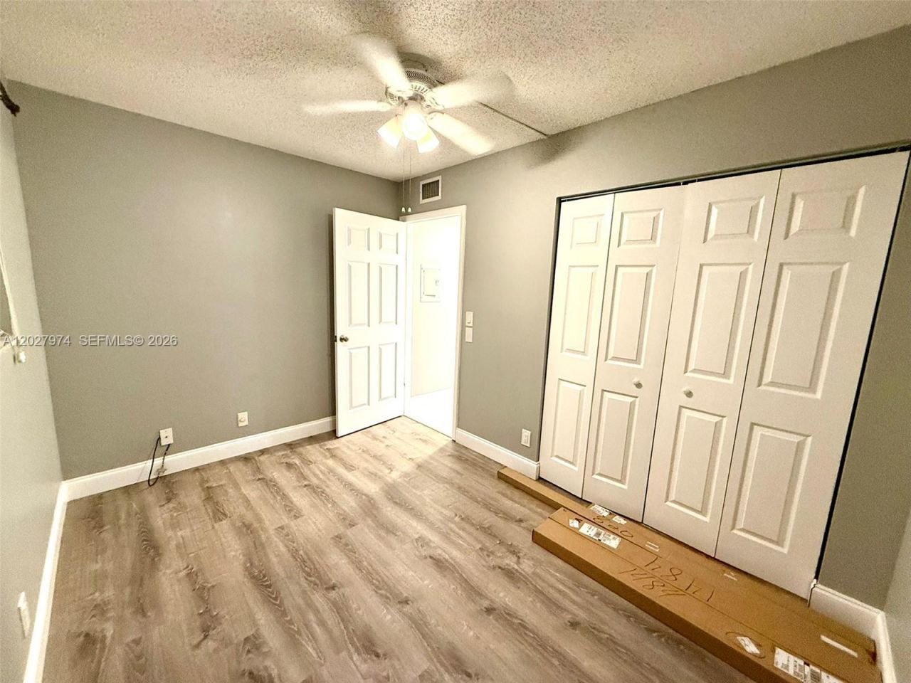 5220 Las Verdes Cir , Unit 114, Delray Beach, FL 33484 Photo