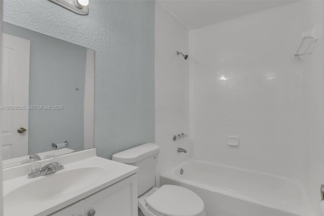 3793 NW 213th Ter , Miami Gardens, FL 33055 Photo