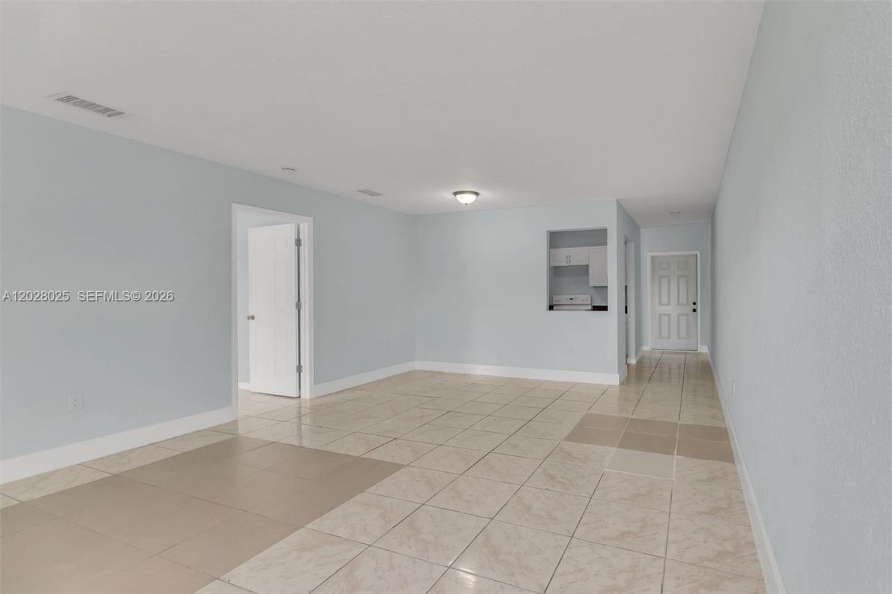 3793 NW 213th Ter , Miami Gardens, FL 33055 Photo