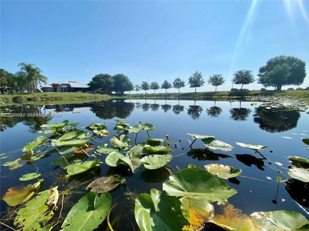 12245 NE 56th Ave , Okeechobee, FL 34972 Photo