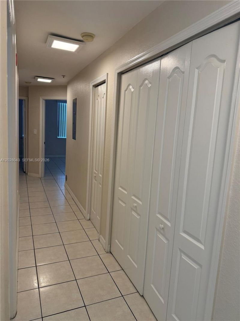 8964 W Flagler St , Unit 109, Miami, FL 33174 Photo