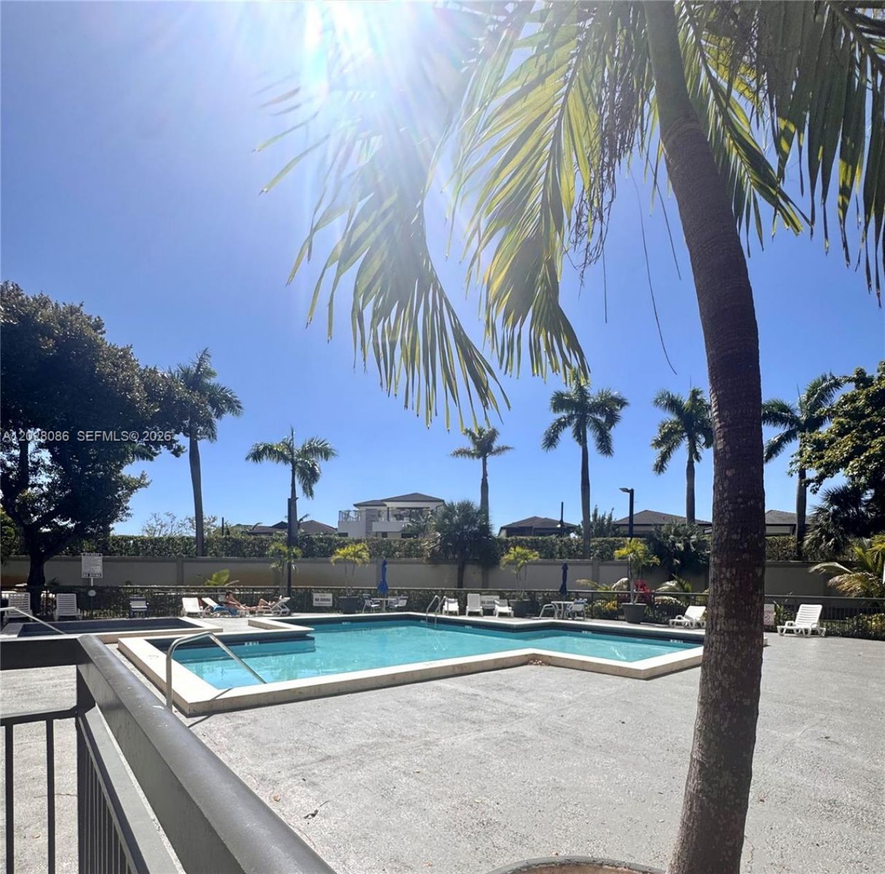 8290 Lake Dr , Unit 506, Doral, FL 33166 Photo