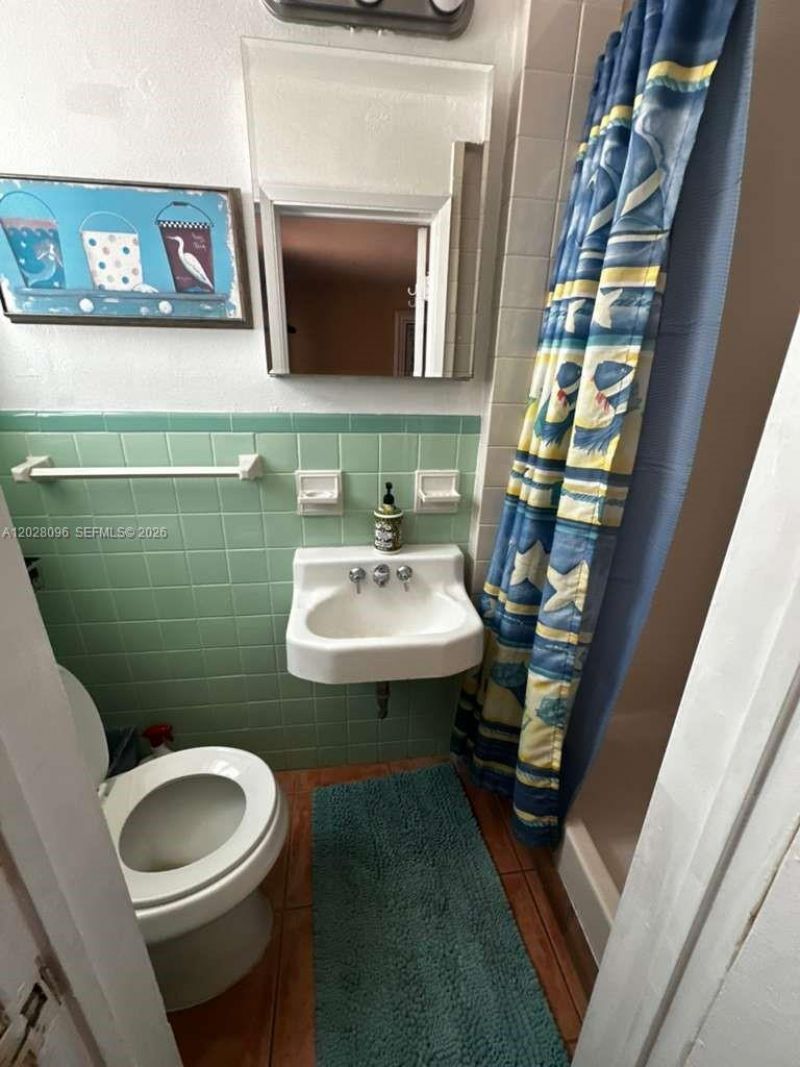 2318 N Ocean Blvd, Fort Lauderdale, FL 33305 Photo