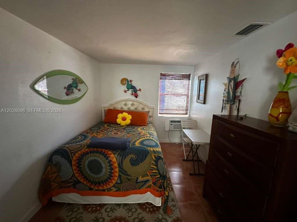 2318 N Ocean Blvd, Fort Lauderdale, FL 33305 Photo
