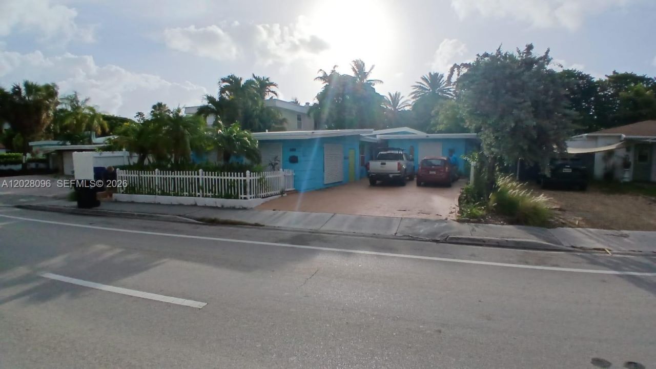 2318 N Ocean Blvd, Fort Lauderdale, FL 33305 Photo